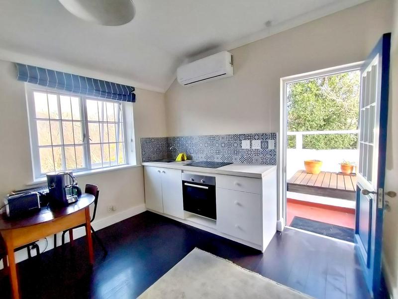 To Let 1 Bedroom Property for Rent in Hout Bay Western Cape